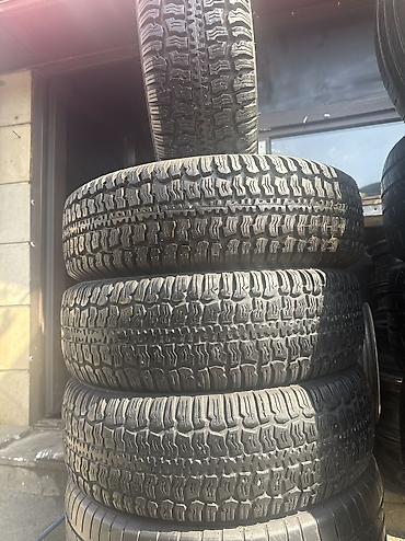 saqman yuk masini satilir: Avtomobil üçün şinlər satılır. Şəkildə dərin və iri bloklu protektor — 2