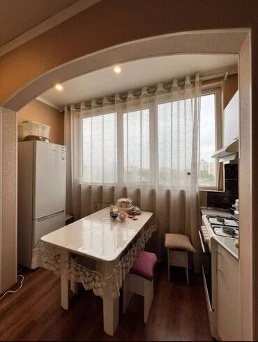 Продажа квартир: 2 комнаты, 52 м², 106 серия улучшенная, 6 этаж, Евроремонт