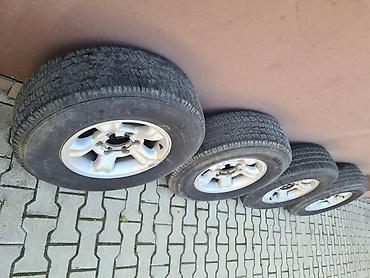 Tyres & Wheels: ALUMINIJUMSKE FELNE TERRANO 15 6 X 139.7 | nissan terrano originalne — 2