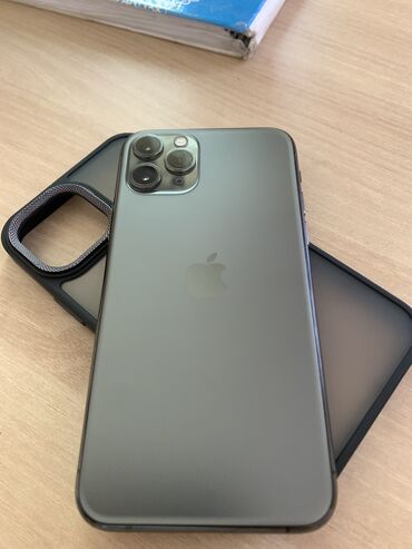айфон 11 п: IPhone 11 Pro, Б/у, 64 ГБ, Space Gray, Зарядное устройство, Чехол, Кабель, 73 %