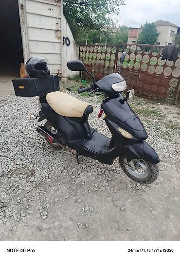 mon moto: Şəhər içi rahat hərəkət üçün praktik skuter. Xüsusiyyətlər: - Rəng — 1