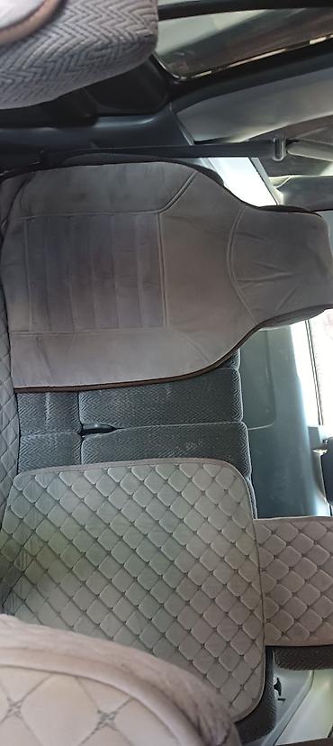 крыло на фит: Honda CR-V: 1998 г., 2 л, Механика, Бензин, Универсал — 10