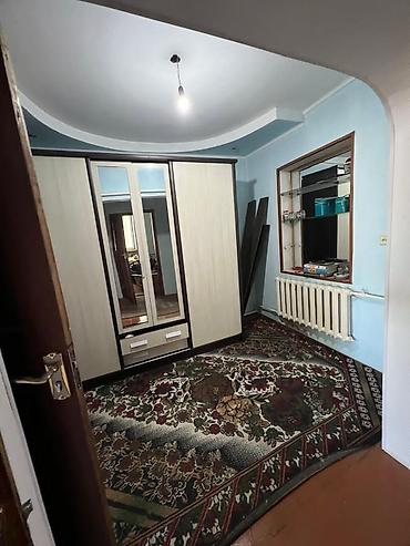 летние: Угловой дом с участком 7 соток в с. Новопокровка, начало села — 10