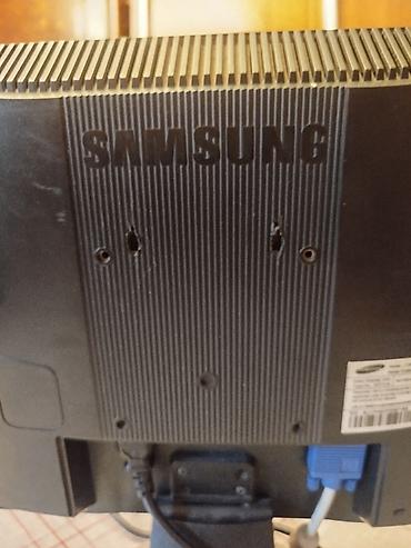dormeo sokovnik: Stari retro monitor Samsung SyncMaster 710N vintage
Bez kablova — 4