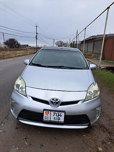 Toyota: Toyota Prius: 2012 г., 1.8 л, Вариатор, Гибрид, Хэтчбэк — 2