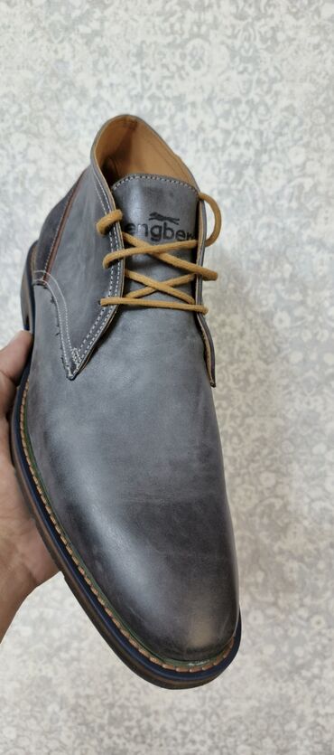 İnformatika: Кожаные ботинки Немецкого бренда Engbers 
Размер 43 
Германия