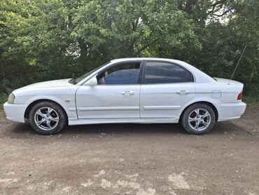 Kia: Kia Magentis: 2003 г., 1.6 л, Автомат, Бензин, Седан