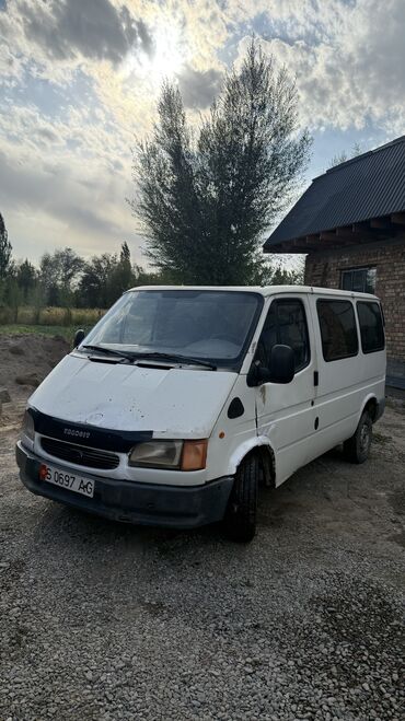 обмен на частный дом: Ford Transit: 1998 г., 2.5 л, Механика, Дизель