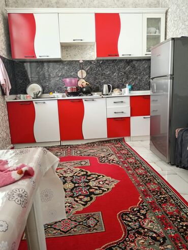 kreditle metbex mebeli: Mətbəx mebeli 200 AZN qaz,moyka ve krant hədiyyə. Ünvan Yeni Suraxanı