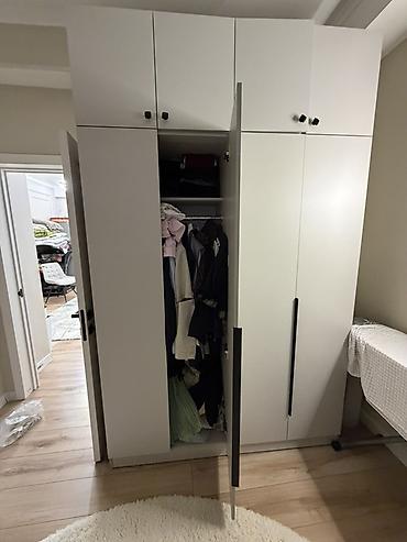 standing mirror: Белый трёхсекционный шкаф-купе/распашной с антресолями - — 3