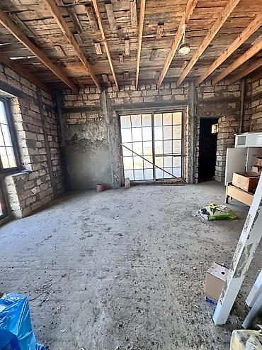 Həyət evləri və villaların satışı: Qala qəs. 5 otaqlı, 1000 kv. m, Təmirsiz — 2