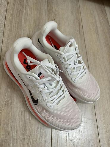 Кроссовки и спортивная обувь: Кроссовки, 40, Nike, Новый, цвет - Белый, Самовывоз — 5