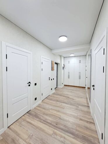 квартира с душом: 3 комнаты, 82 м², Элитка, 10 этаж, Дизайнерский ремонт