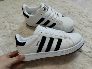 adidas predator patike: Patike, Adidas, veličina - 45 na lalafo.rs adidas predator patike: Patike, Adidas, veličina - 45