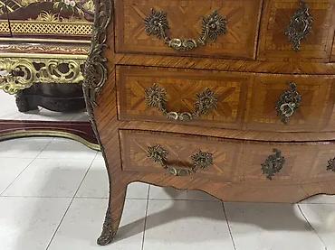 otoman cena: Trbusasta komoda Luj XVI Odlicni stanje sirina 116 cm dubina 51 cm — 3