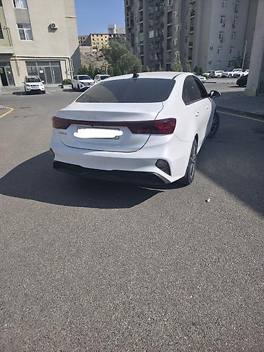 panelerin satisi: Kia Forte: 2 l | 2022 il Sedan — 2
