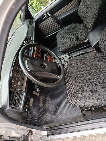 turbo.az vito 646: Mercedes-Benz W201 (190) sedan - Ban növü: sedan, gümüşü rəng - — 8