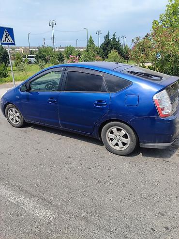 forut satsi: Maşın icarəyə verilir. icarə haqqı gündəlik 25 AZN dir. Depozit 300 — 1