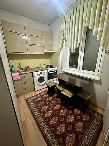 микрорайоне: 1 комната, Риэлтор, Только девушкам, от 1 года, С мебелью полностью — 4