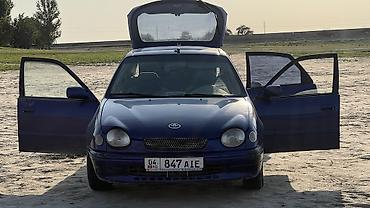 стоп с4: Toyota Corolla: 1999 г., 1.6 л, Механика, Бензин, Хэтчбэк — 10