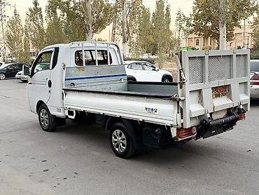 грузовик взлом: Hyundai Porter: 2022 г., 2.5 л, Типтроник, Дизель, Пикап — 4