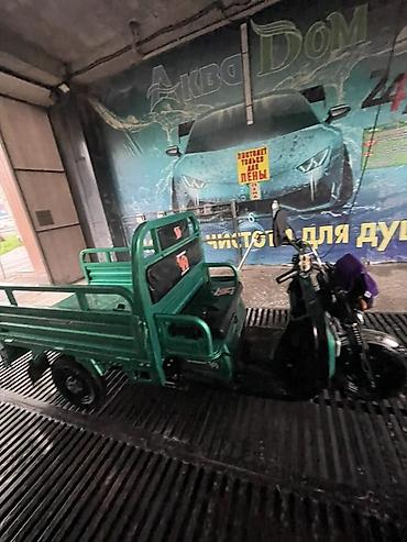 Легкий грузовой транспорт: Легкий грузовик — 13