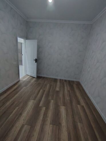 Həyət evləri və villaların satışı: Satılır: Yeni təmirli həyət evi - Giriş: Avtomatik jalüzlü geniş — 8