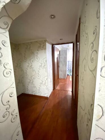 ищу квартиру в восток 5: 2 комнаты, 44 м², 106 серия улучшенная, Цокольный этаж этаж, Косметический ремонт
