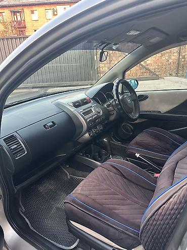 fit 2012: Honda Fit: 2003 г., 1.3 л, Вариатор, Бензин, Хэтчбэк — 7