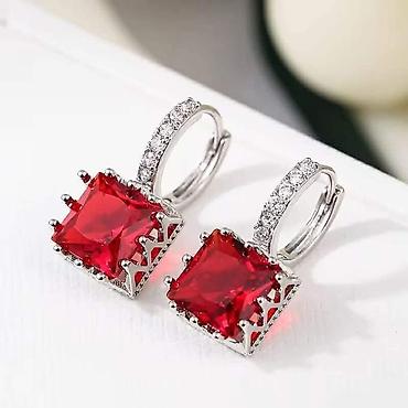 Minđuše: Minđuše – srebrni ton, različiti dizajni - Model 1: Okrugle minđuše — 31