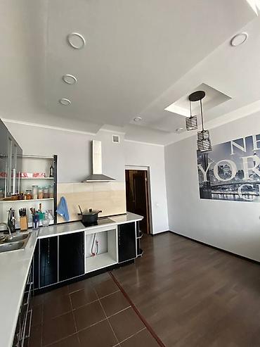 Продажа квартир: 3 комнаты, 130 м², Элитка, 5 этаж, Дизайнерский ремонт — 2