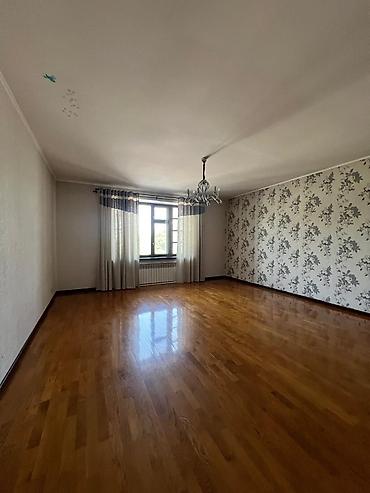 Продажа коттеджей и домов: 5 и более комнат, 630 м², 8 соток, Бишкек, Ата-Тюрк парк — 20