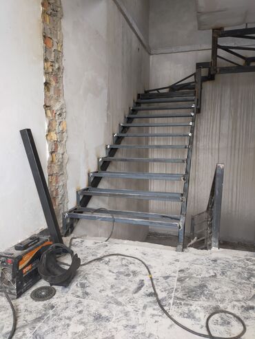 Обшивка лестниц: Обшивка лестниц — 28