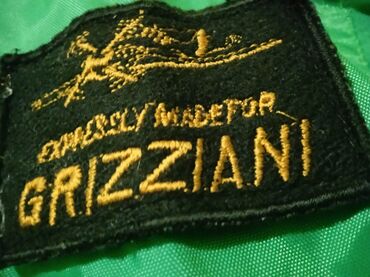 Jakne za prelazni period: Sirina ramena 54cm, sirina ledja 64cm, duzina rukava 60cm, duzina — 4