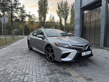 Toyota: Toyota Camry: 2018 г., 2.5 л, Автомат, Бензин, Седан