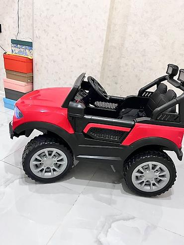 işıq bloku: Uşaq üçün elektrikli ride-on maşın – qırmızı off-road tipli model - — 4