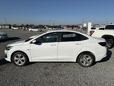 Chevrolet: Chevrolet Onix: 2020 г., Бензин, Седан — 3