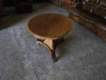 Stolovi: Okrugli drveni sto – klasičan dizajn - Materijal: masivno drvo sa — 4