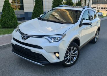 Toyota: Toyota RAV4: 2018 г., 2.5 л, Автомат, Бензин, Кроссовер
