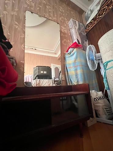 Dəhliz dolabları: Yeni, 2 qapılı, Güzgülü, Qəhvəyi, Açılan, Düz dolab — 4