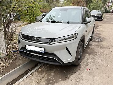 BYD: BYD Yuan Up: 2025 г., Вариатор, Электромобиль, Универсал — 1