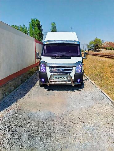 ford f150: Ford Transit: 2.4 l | 2011 il Van body type — 2