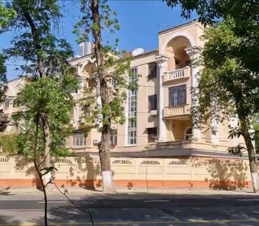 продажа квартир и домов: 4 комнаты, 100 м², Сталинка, 3 этаж, Косметический ремонт