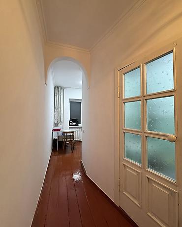 Продажа квартир: 1 комната, 33 м², Индивидуалка, 2 этаж — 3