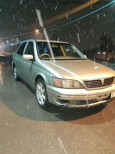 Toyota: Toyota Ipsum: 1998 г., 2 л, Автомат, Бензин, Универсал — 9
