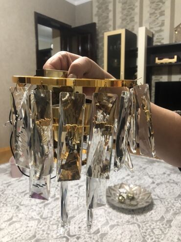 heyet ucun isiqlar: Çılçıraq, 1 lampa, Metal