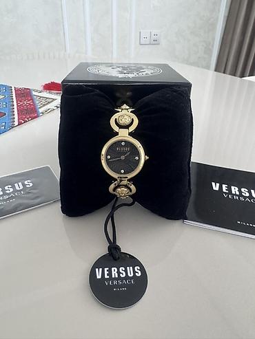 Qol saatları və aksesuarlar: Versus Versace “Peking Road Petite Collection” qadın qol saatı - — 1