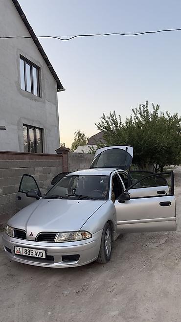 passat variant: Mitsubishi Carisma: 2001 г., 1.6 л, Механика, Бензин, Седан — 6