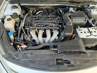Kia: Kia K5: 2010 г., 2 л, Автомат, Газ, Седан — 7