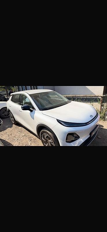 Changan: Changan Qiyuan Q05: 2026 г., Электромобиль, Кроссовер — 1